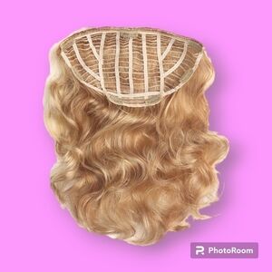 𝅺Hairdo HairUWear Honey Ginger 23” Clip-In Wavy Hair Extensions